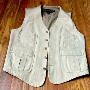 Vest with pockets. Tan. Rugby Ralph Lauren Sm